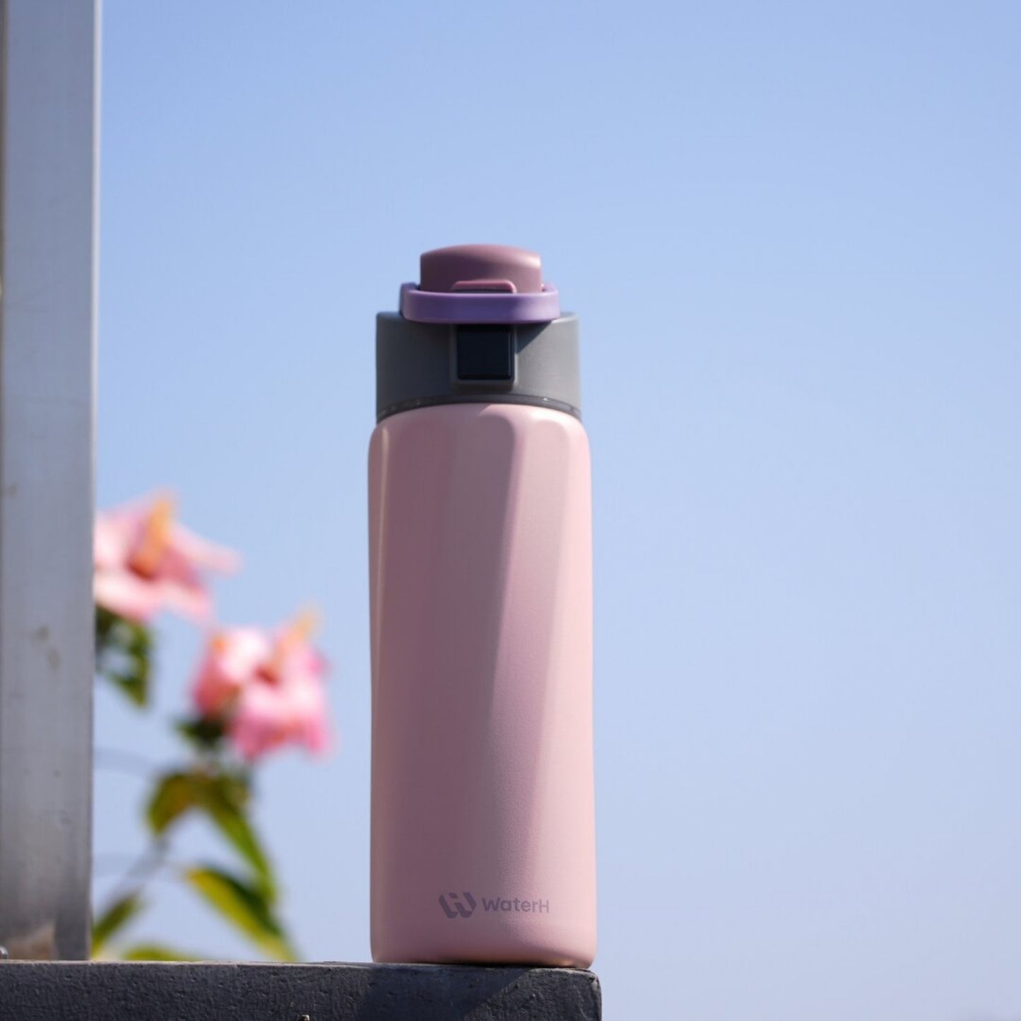 WaterH 24oz Pembe – WaterH Akıllı Termos 710 ml Pembe Renk Lifestyle 1