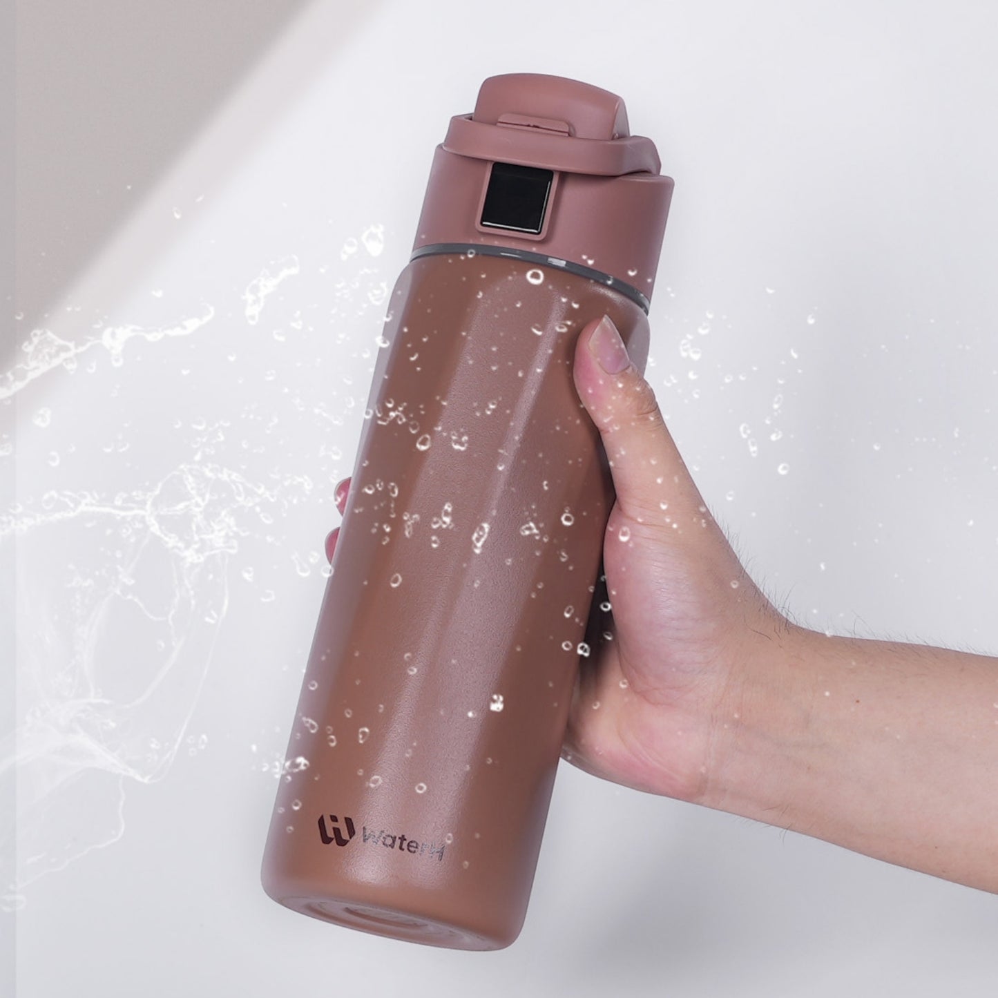 WaterH 24oz Kahverengi – WaterH Akıllı Termos 710 ml Kahverengi Renk Lifestyle 1